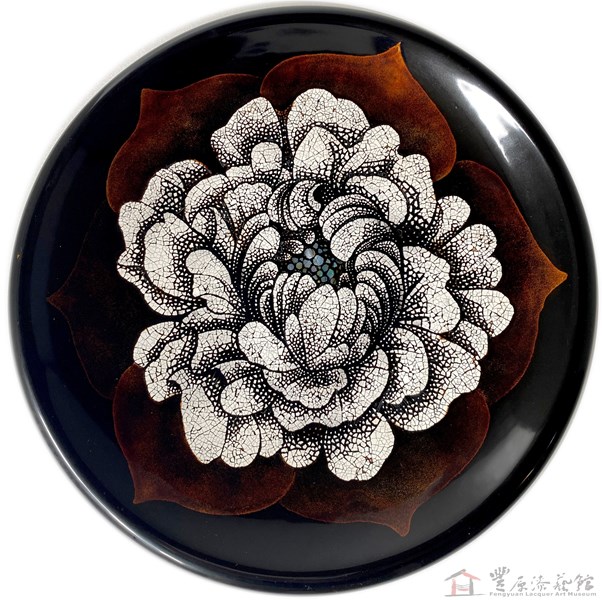 許玄昌 雞蛋花 24X24X3cm 天然漆 蛋殼