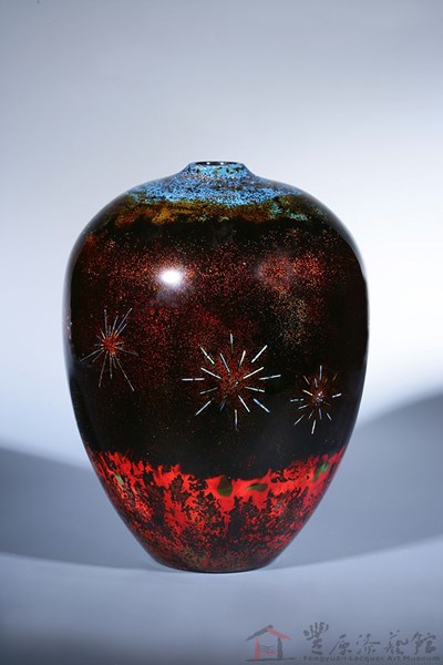 廖家慶 夏日慶典 20.5C20.5X27cm 陶胎 天然漆 銀線