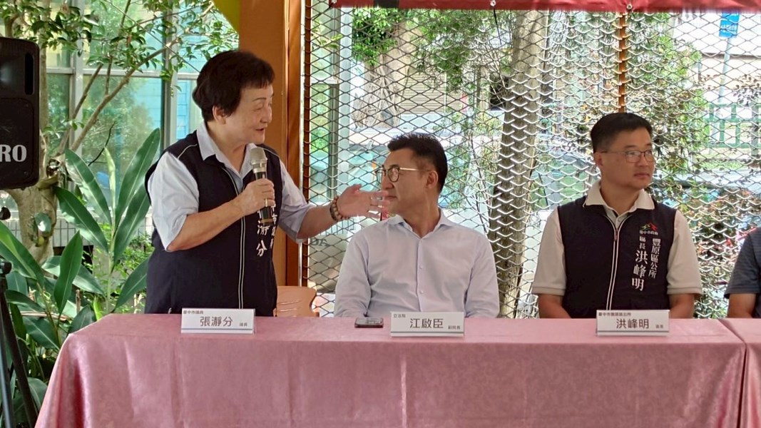 陳清輝藝師漆藝傳習成果展開幕式市議員張瀞分致詞