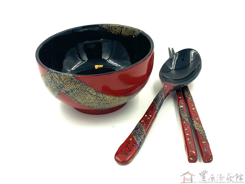 柯榮晉 彩霞系列 碗12.5X6.6 匙19X4.5X1.5 筷22.5X1 天然漆 木 布 螺鈿
