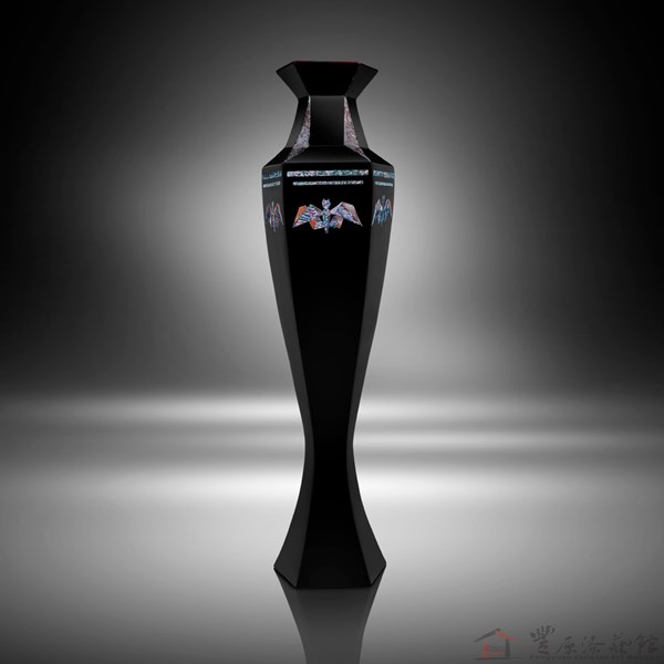 陳清輝 五福臨門 29.5X29.5X106 天然漆 布 紙 螺鈿