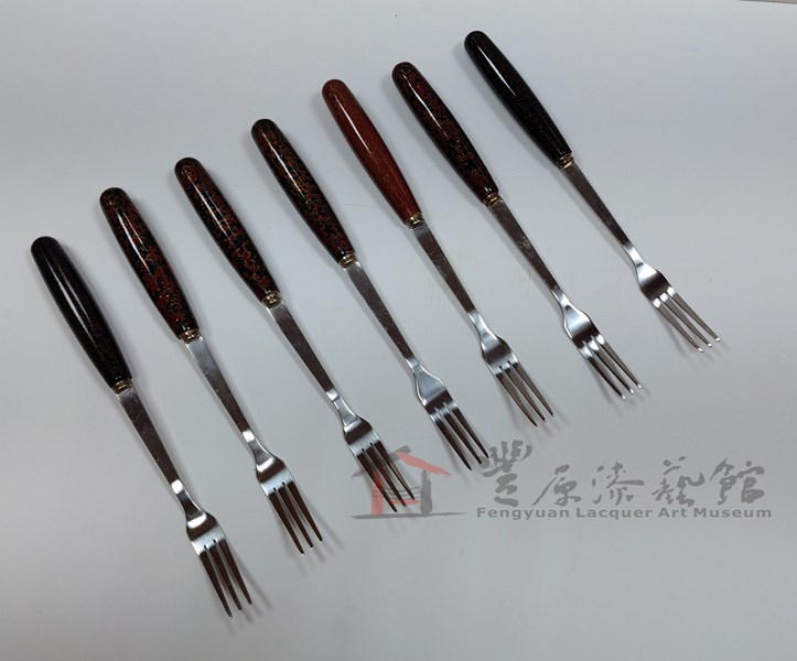 黃雅靜 有叉 沒差 15 木胎白鐵胎 天然漆