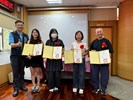 漆象萬千崔克英漆藝師生成果展開幕式頒發感謝狀2