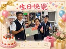 115年6月15日，豐原區公所洪峰明區長及謝孟助主任秘書代表臺中市政府盧秀燕市長，臺中市政府民政局吳世瑋局長，於生日當天致贈頂街里  吳令儀里長生日禮盒 ，祝福里長，生日快樂，健康平安