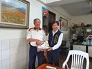 108年6月13日區長徐照山特地代表市長盧秀燕向六月份壽星南田里劉南村里長祝賀，祝福劉里長生日快樂、身體健康。