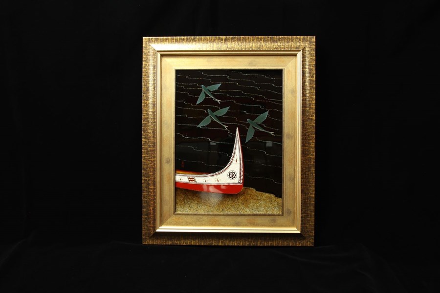 李麗卿 與舟同遊 尺寸 47X57（含框）材質 天然漆 螺鈿 蛋殼 漆粉